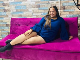 LucyOween's Pay-per-minute live cam Profile Image