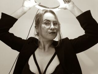 ScarletHanistom's Watch live sex Profile Image